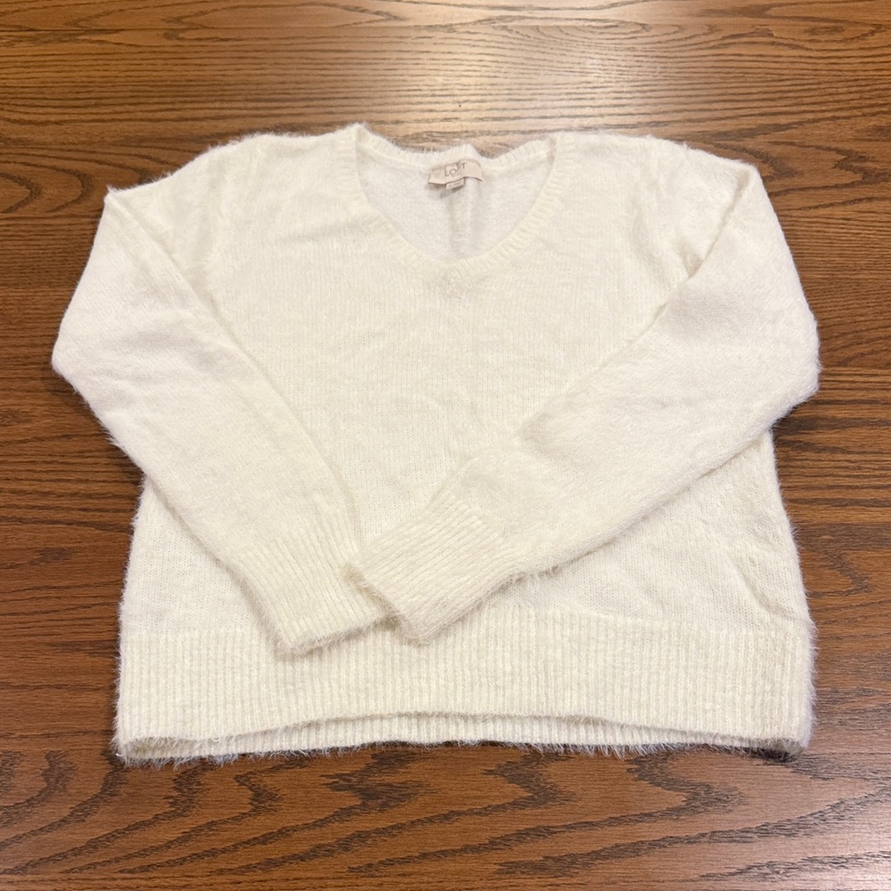 LOFT Soft Cream V-Neck Sweater